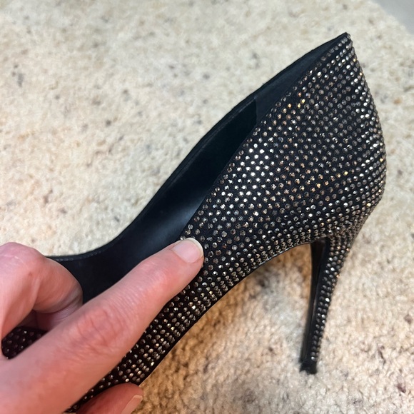 ALDO Nirema Rhinestone Stiletto Pump Pewter Silver and Black Size 6 - Picture 7 of 11